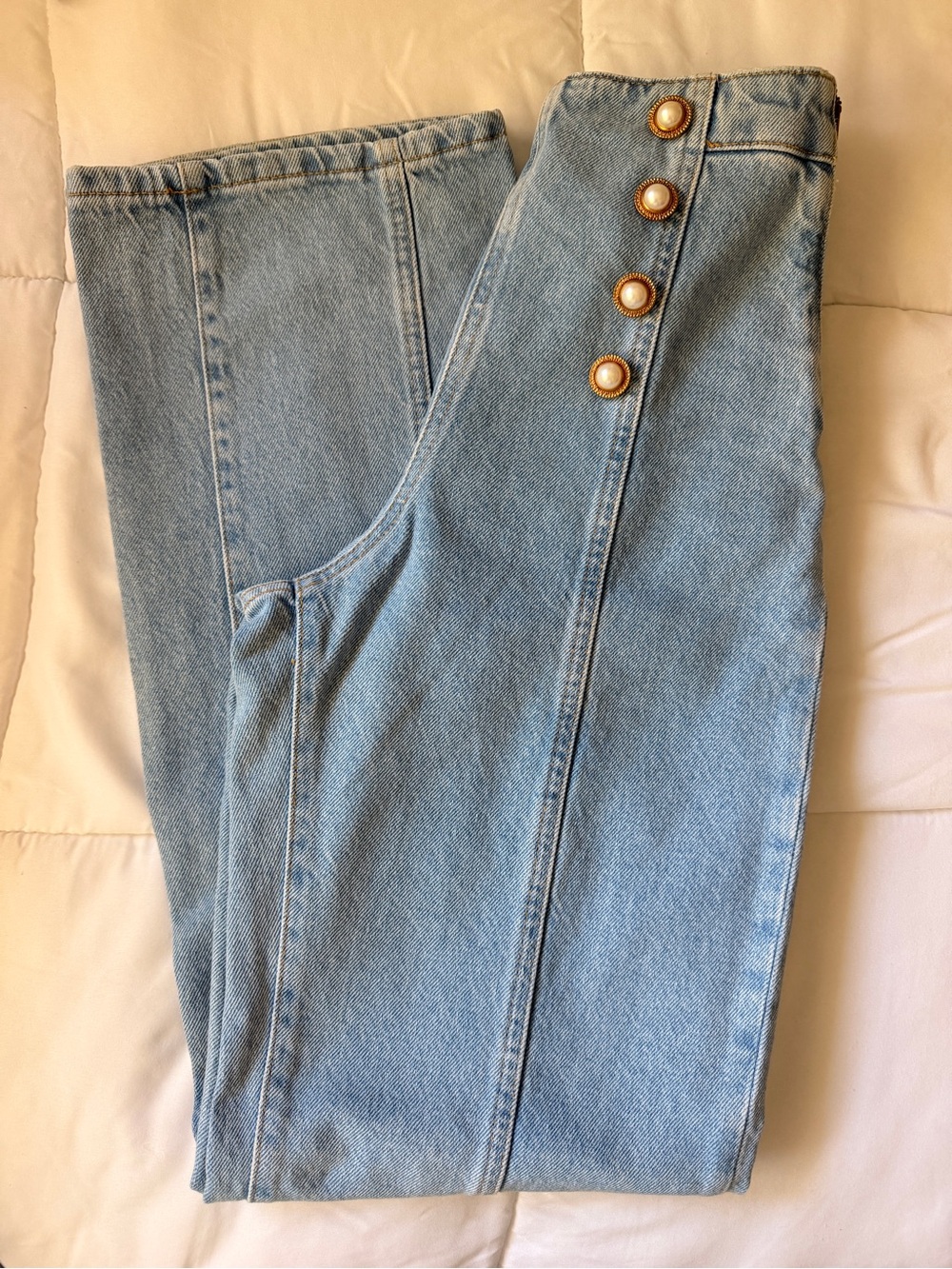 Zara Light Blue High-Rise Jeans with Pearl-Trim Buttons